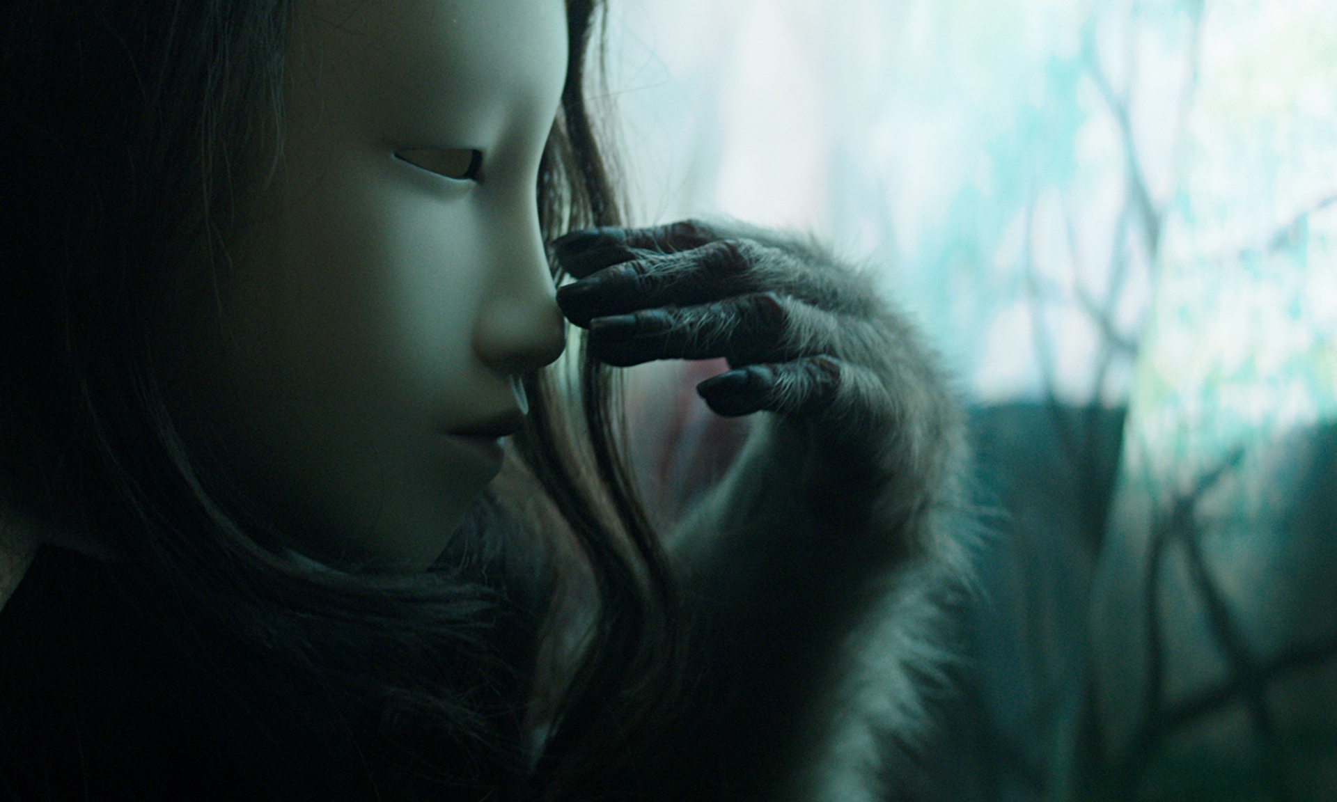 3_Human Mask di Pierre Huyghe, 2014