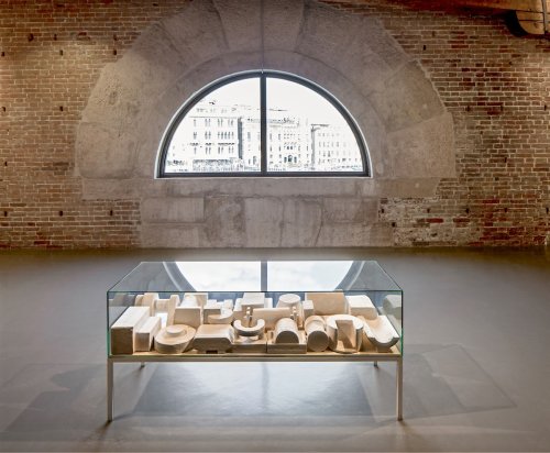 Absalon, "Proposition d'objets quotidiens", 1990. Pinault Collection. Courtesy the artist and Galerie Chantal Crousel, Paris. Installation view at Punta della Dogana, 2016