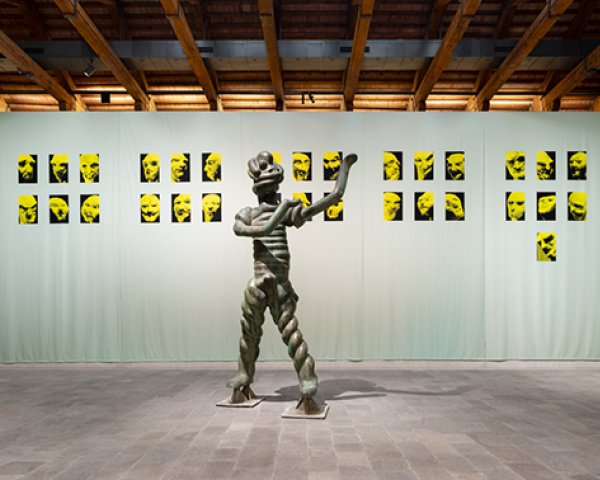 Mostra Thomas Schutte