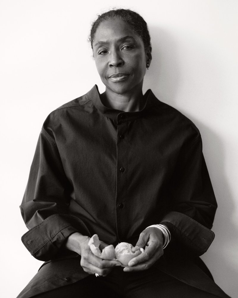 portrait Lorna Simpson