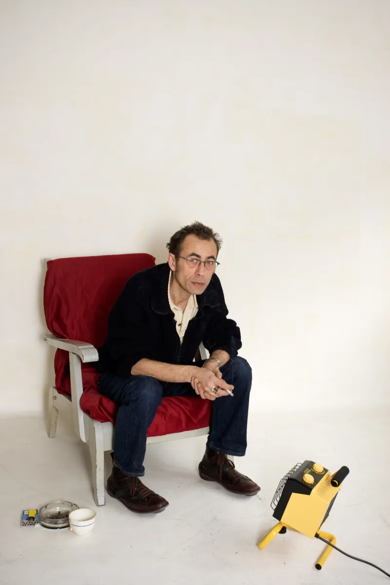Portrait Jean-Luc Moulène (2005). Photo : © Florian Kleinefenn.