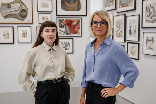 Sarah Cosulich et Lucrezia Calabrò Visconti, Portrait des commissaires de l'exposition "Lee Lozano. Strike", 2023
