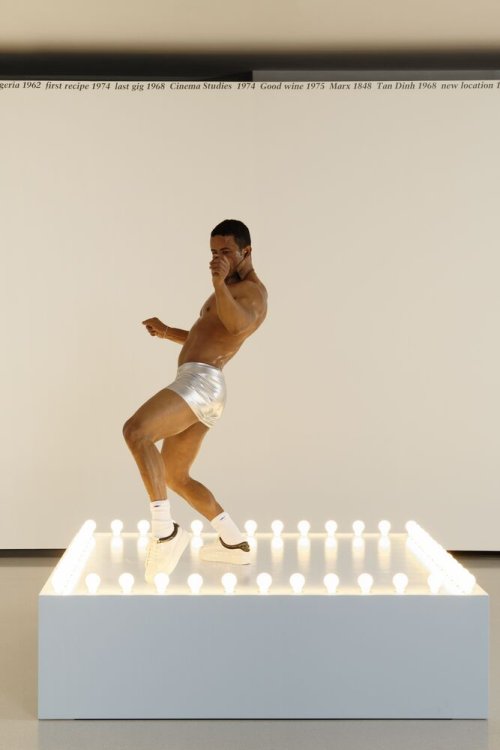 Felix Gonzalez-Torres,  Untitled (Go-Go Dancing Platform), 1991