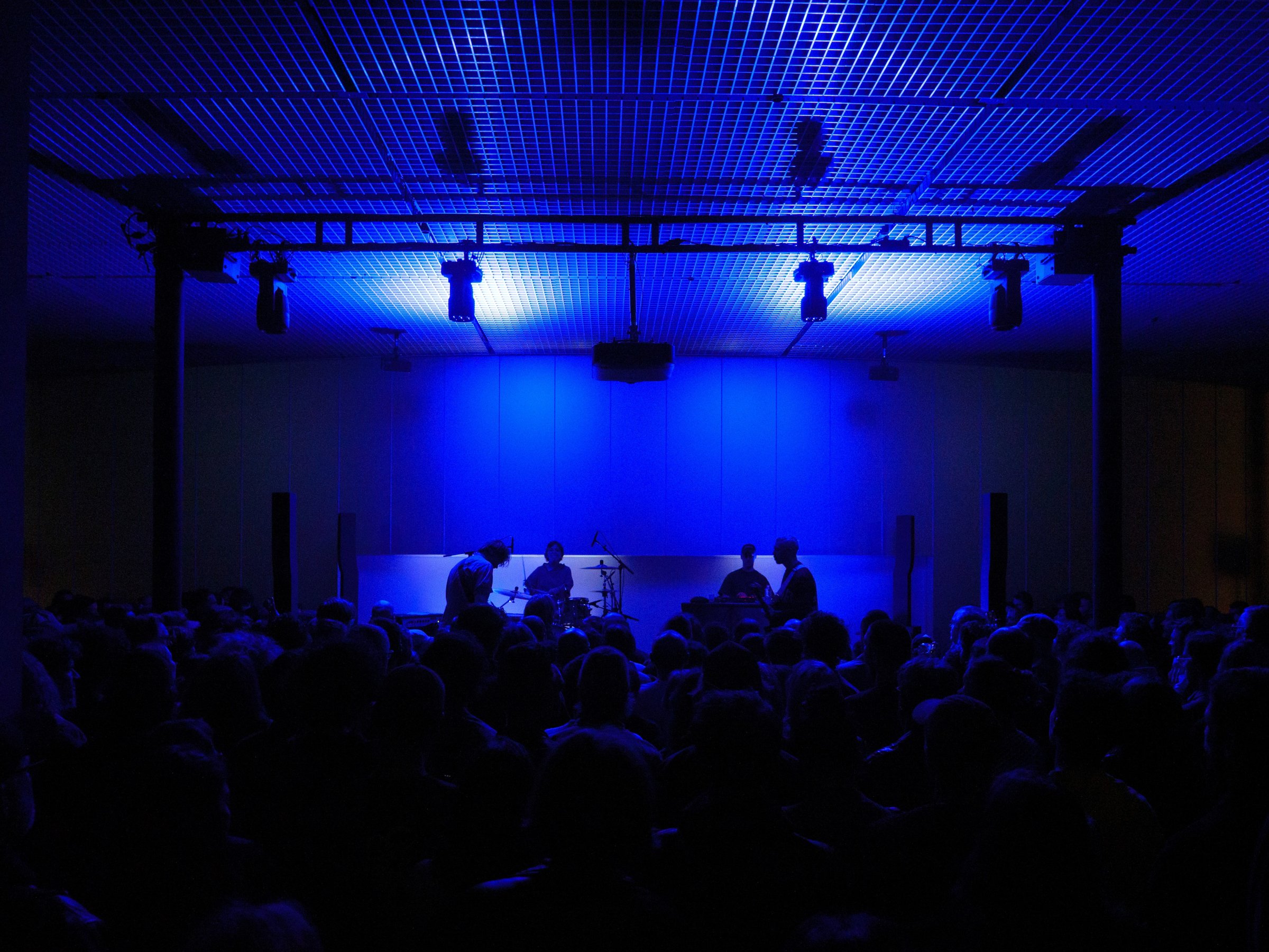 Moin @ Bourse de Commerce. Photo : Raphaël Massart