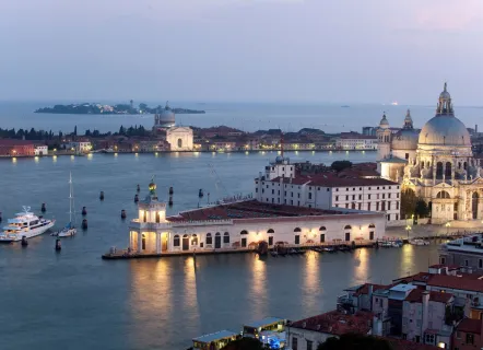  Matteo de Fina Punta della Dogana 2009 Crédit Thomas Mayer Courtesy Palazzo Grassi Spa