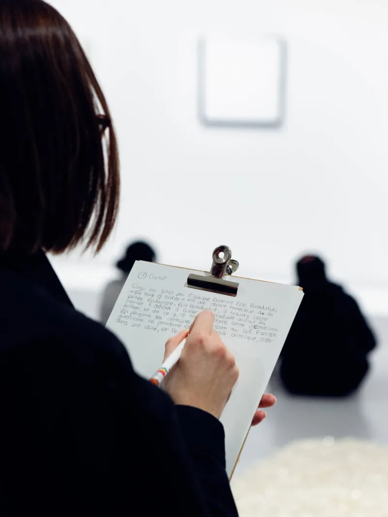 Super Cercle avec feuille et écriture