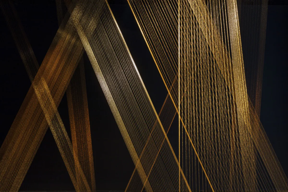 Lygia Pape Ttéia 1, C, 2003-2017. Pinault Collection. Photo : Pedro Pape © Projeto Lygia Pape Courtesy Projeto Lygia Pape