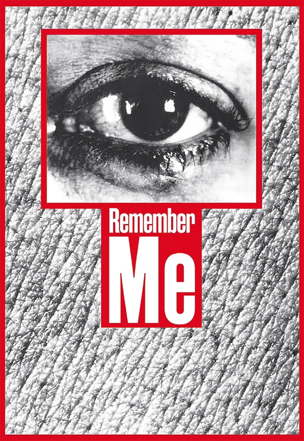 Barbara Kruger, Untitled (Remember me), 1988/2020, vidéo monocanal sur panneau LED, son, 23 sec., 350,1 × 250,1 cm. Courtesy de l’artiste et de Sprüth Magers. Pinault Collection.